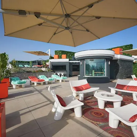 Penthouse With Pool La Croisette * 戛纳